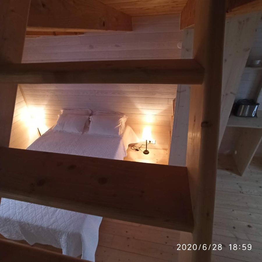 Une Tiny House A Decouvrir Au Coeur De La Cite ! コントレクセヴィル エクステリア 写真