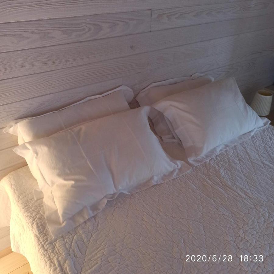 Une Tiny House A Decouvrir Au Coeur De La Cite ! コントレクセヴィル エクステリア 写真